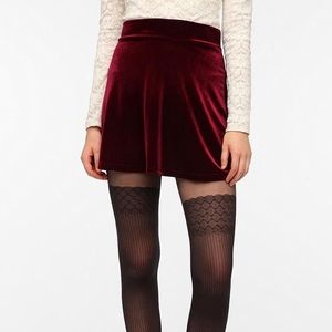 Pins & Needles (Urban Outfitters) | Velvet Skirt M